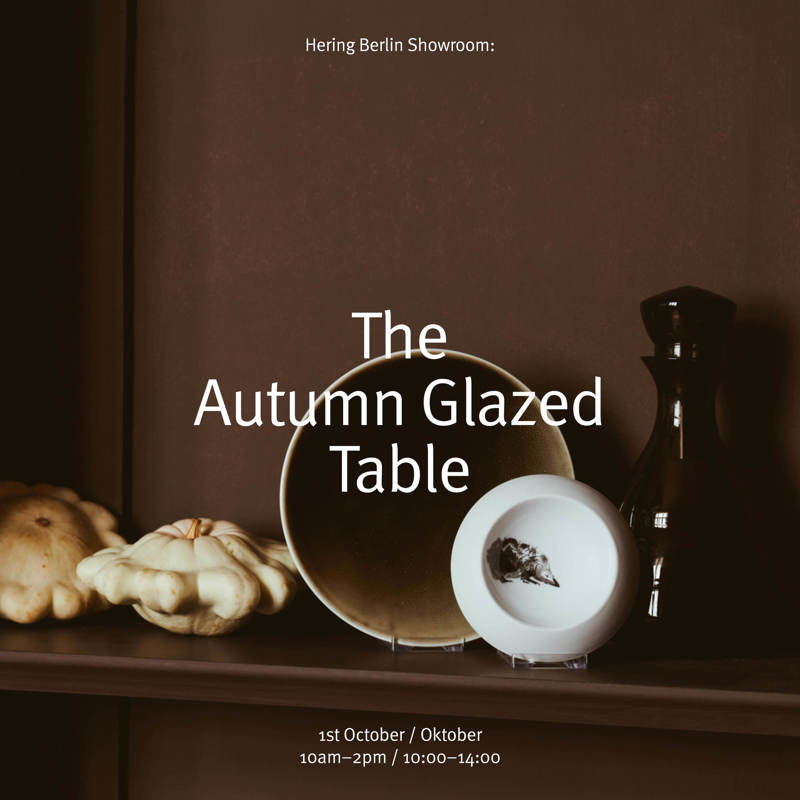 Autumn glazed Tisch mit zwei Vorspeise Tellern aus der Kollektion Piqueur und Obsidian