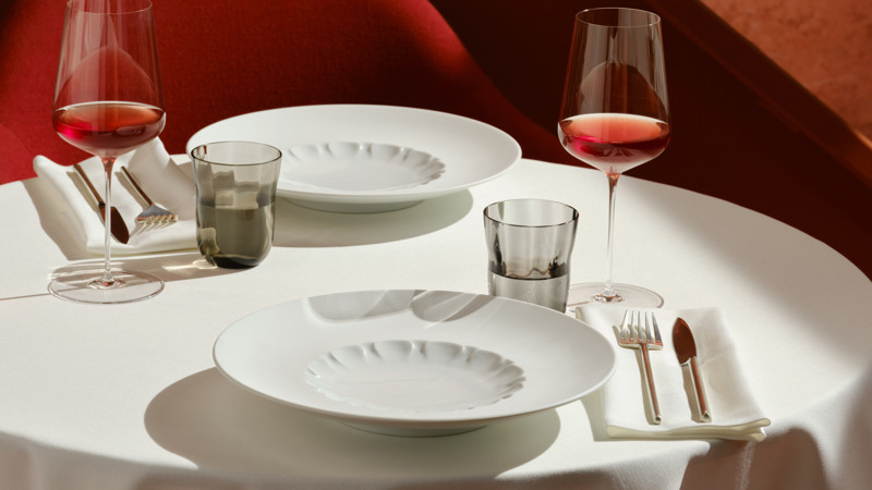 Hering Berlin presents new objects from the Evolution tableware collection